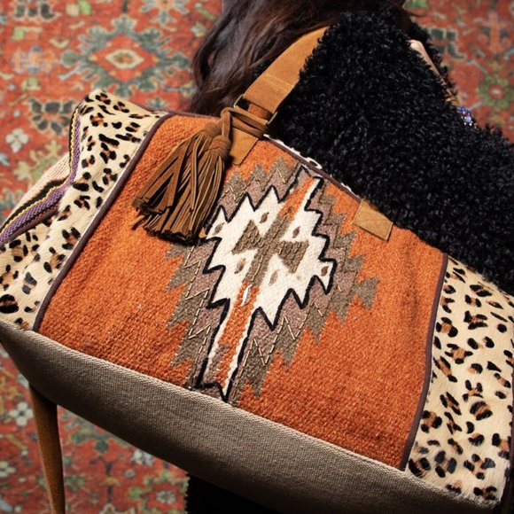 Boho Exotic Leopard Pattern Weekender Duffel Bag - Picture 6 of 15